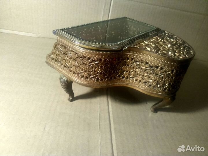 Шкатулка музыкальная Япония