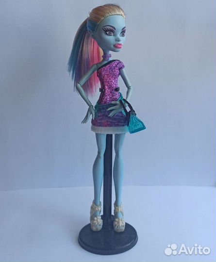 Кукла Монстер Хай — Эбби Боминейбл