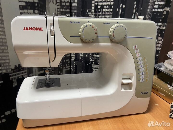 Швейная машинка janome EL532