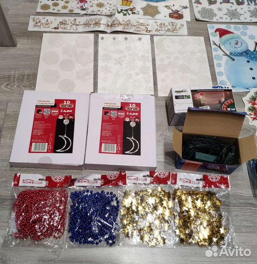 Новогодние украшения