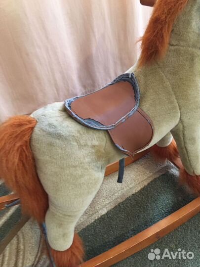 Детская качалка лошадь