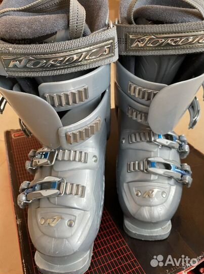 Горнолыжные ботинки