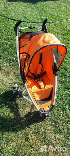 Продам коляску Quinny zapp