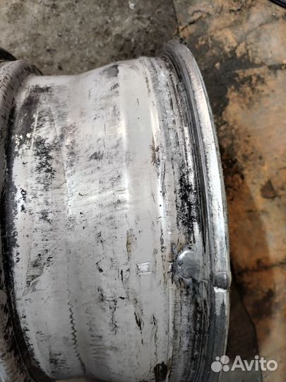 Литые диски r16