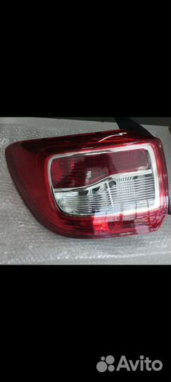 Фонарь задний правый и левый на Рено Логан 2