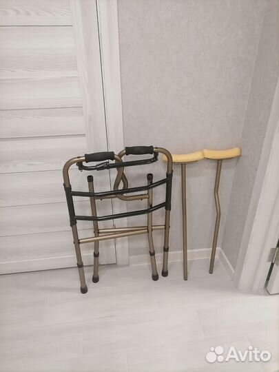 Ходунки для инвалидов