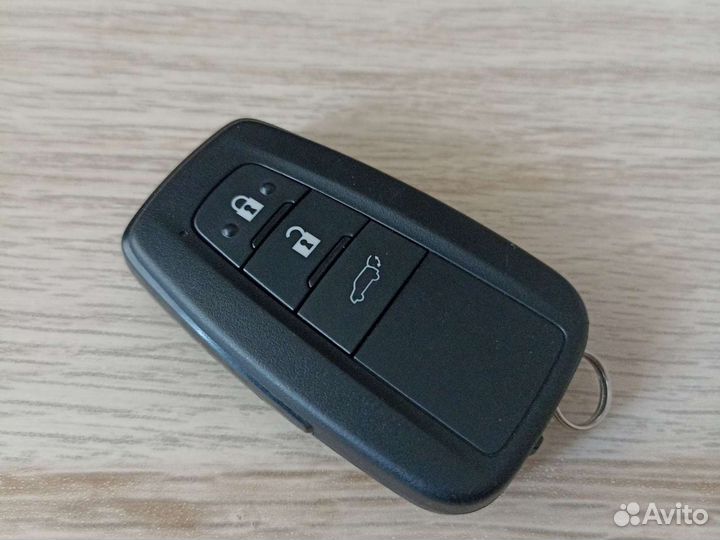 Ключ для Toyota RAV4 2018, b2t2k2r, Hybrid