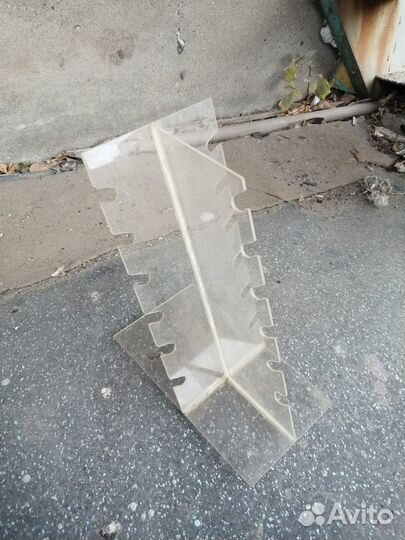 Подставка для очков