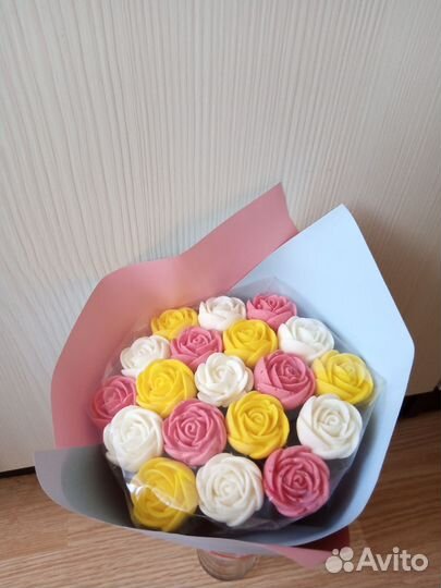 Букет из шоколадных роз