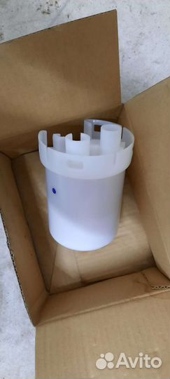 Топливный фильтр Mitsubishi Pajero/2002