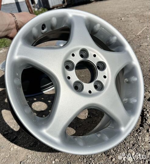 Оригинал Mercedes R16 5;112 (272)