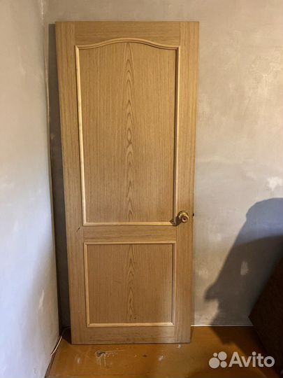 Дверь деревянная бу