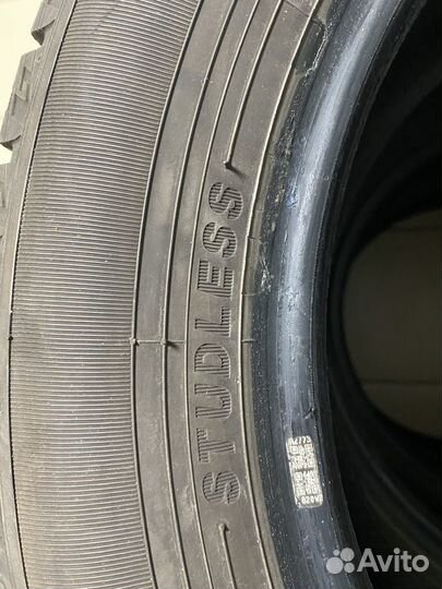 Yokohama Ice Guard IG60 215/60 R17