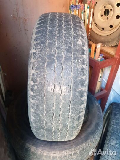 Bridgestone Dueler H/L 265/65 R17