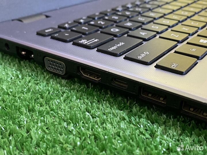 Ноутбук для учёбы и работы Asus 8/256