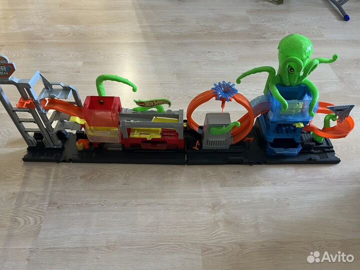Hot wheels трек осьминог