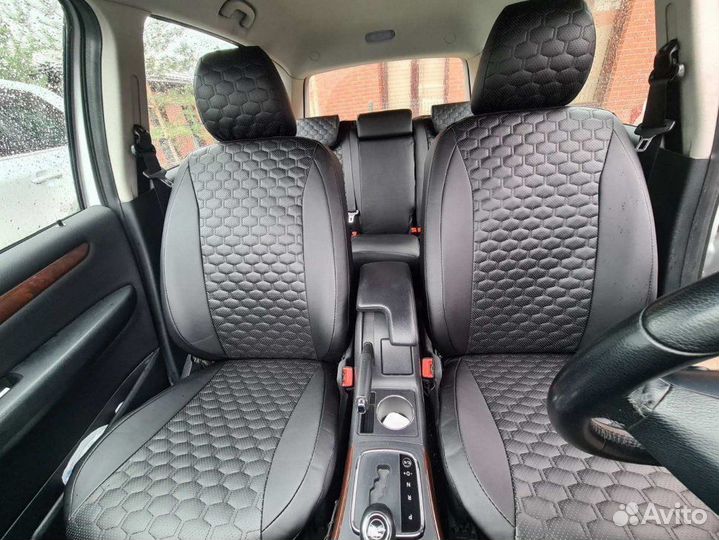 Чехлы Автолидер Toyota Highlander 3 с 2014-н.в