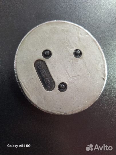 Эмблема Skoda черная новая