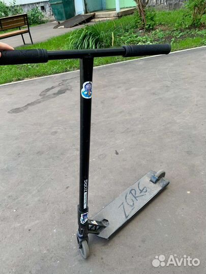 Трюковой самокат