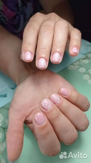 Модель на маникюр бесплатно