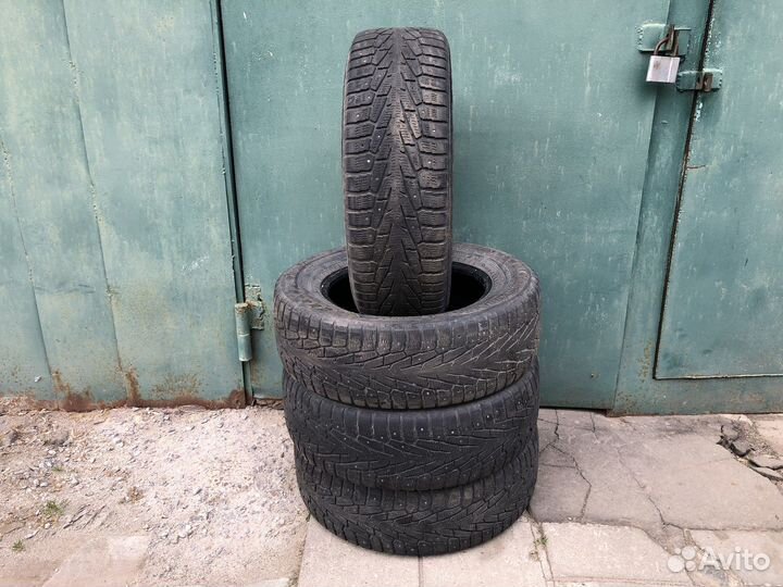 Nokian Tyres Hakkapeliitta 7 SUV 235/65 R17 108T