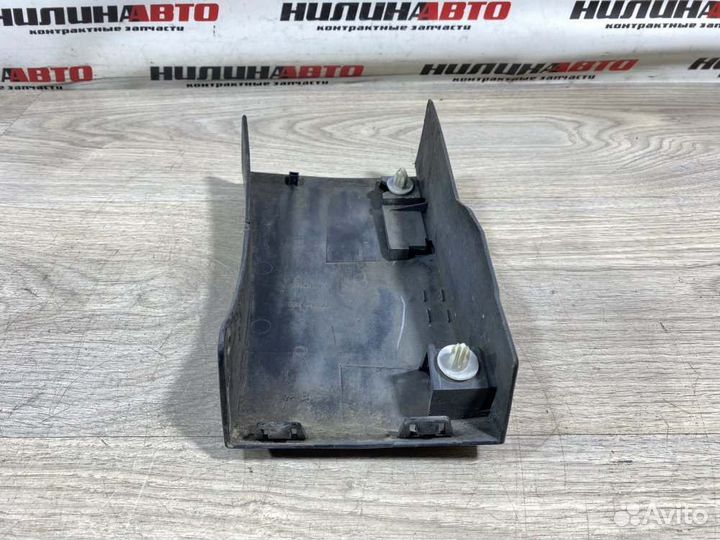 Накладка крыла правая Suzuki Grand Vitara 3