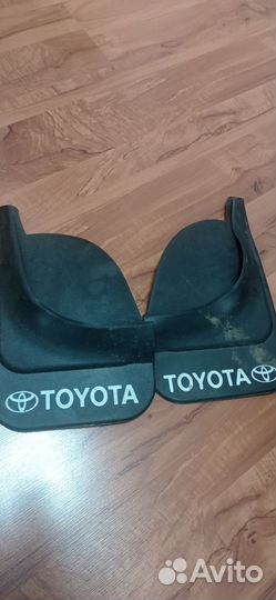 Брызговики задние на тойоту короллу