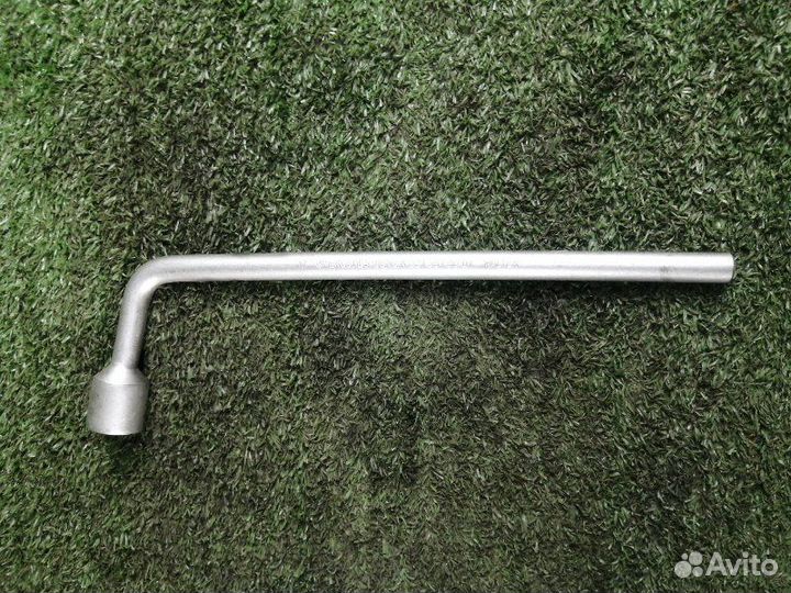 Баллонный ключ Mercedes-Benz C-Class C203 OM646