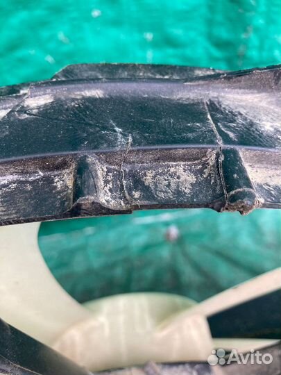 Вентилятор радиатора Toyota Corolla E15