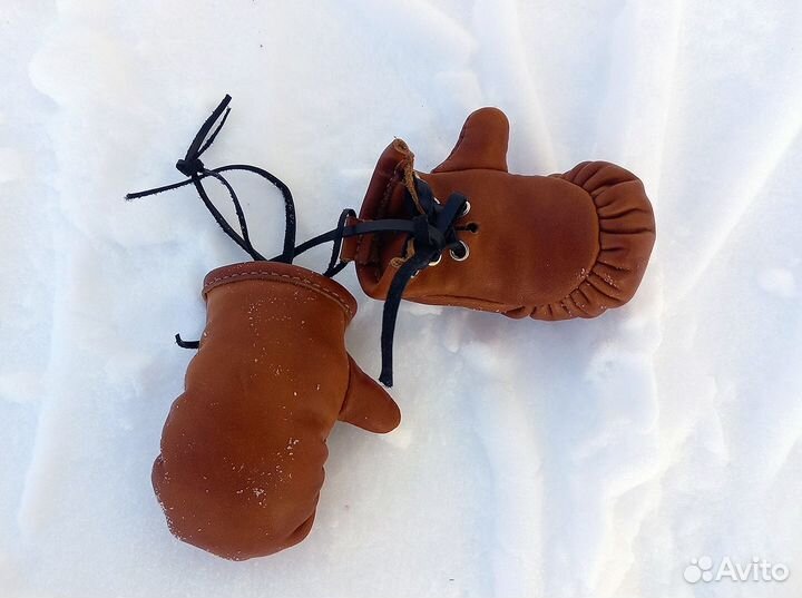 Боксерские перчатки брелок кожаные ручная работа