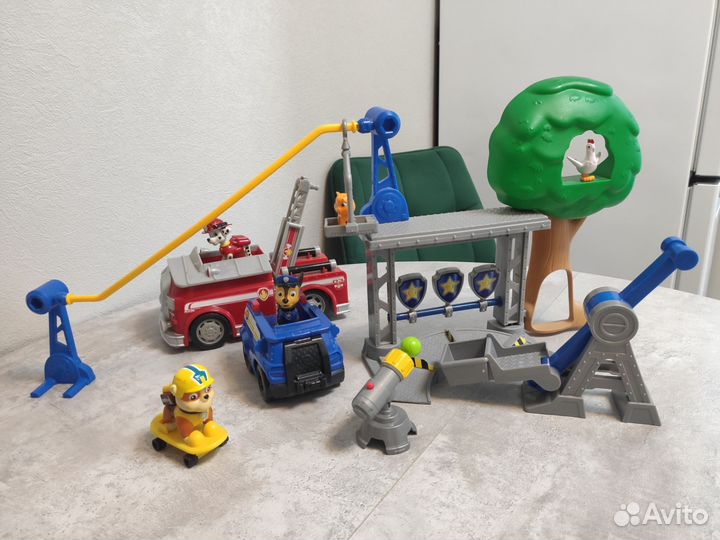 Игрушки щенячий патруль и база