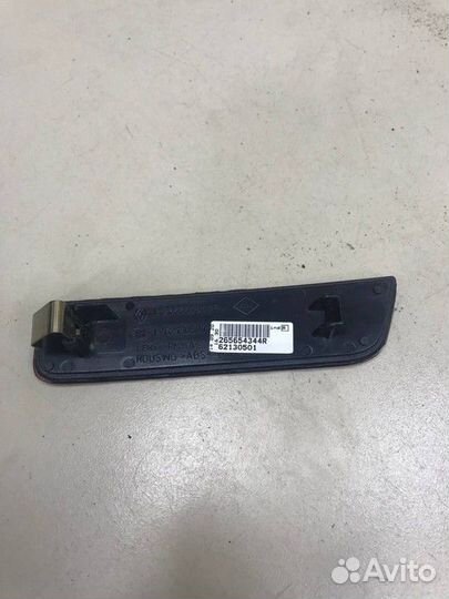 Светоотражатель в бампер задний левый