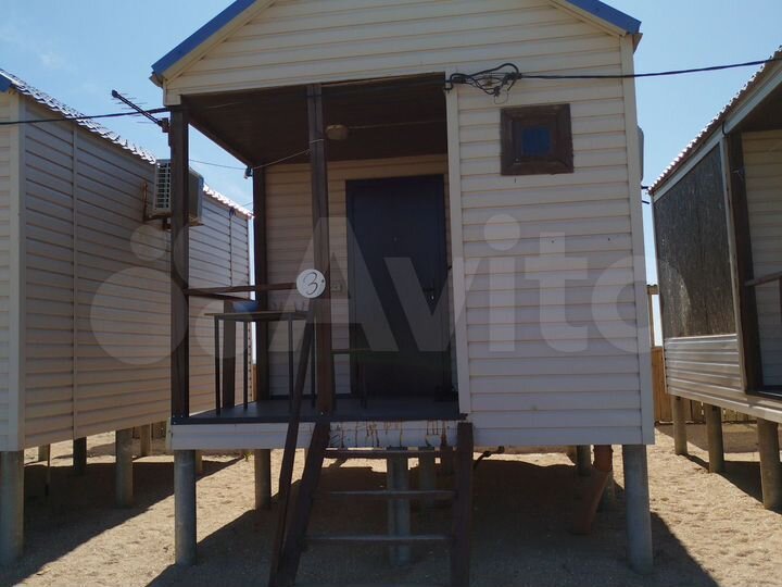 Дом 15 м² на участке 10 сот.