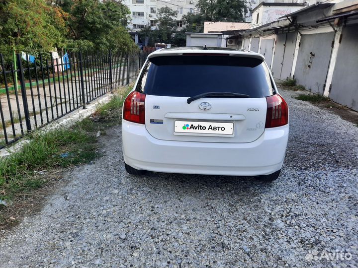 Toyota Corolla Runx 1.5 AT, 2003, 360 000 км
