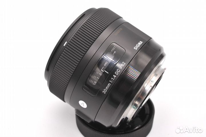 Sigma AF 30mm f/1.4 DC Art Sony A