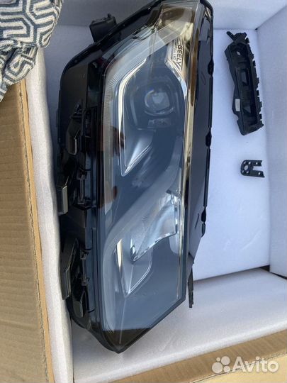 Фара левая Geely Coolray