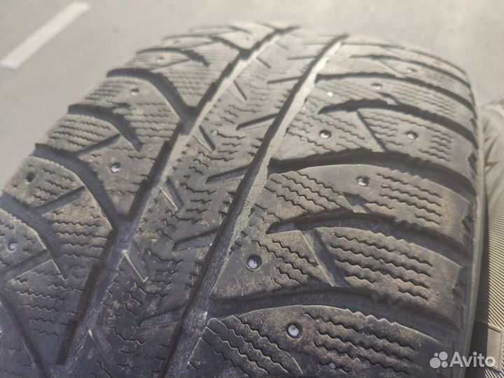 Bridgestone Ice Cruiser 7000 255/50 R19 107T