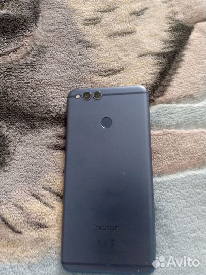 HONOR Play, 4/64 ГБ