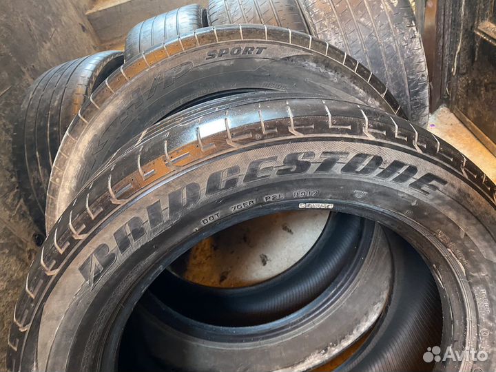 Bridgestone Dueler H/P Sport 255/55 R19