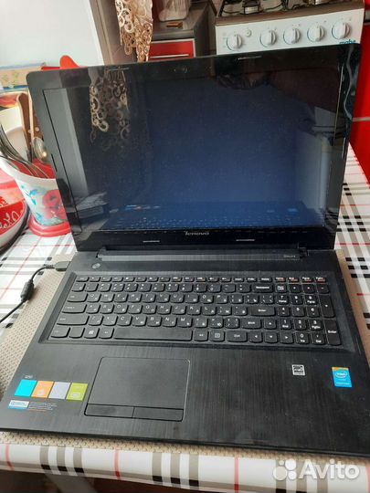 Ноутбук lenovo