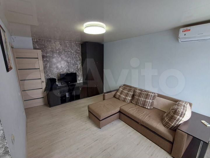 2-к. квартира, 50 м², 5/9 эт.