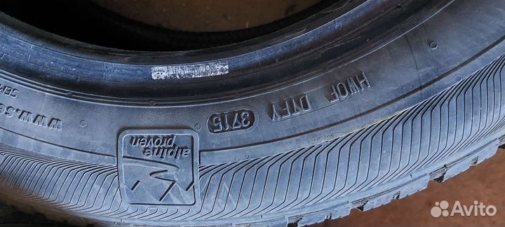 Toyo 310 215/55 R16