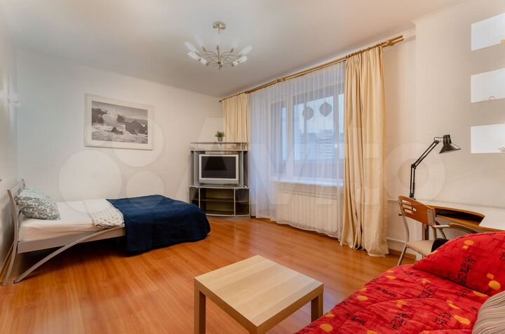 1-к. квартира, 49 м², 3/14 эт.