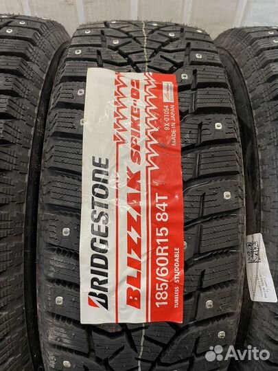 Bridgestone Blizzak Spike-02 185/60 R15