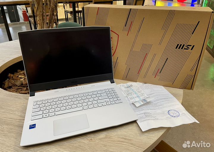 MSI Sword 15 /i5-11400H/RTX3060/16GB DDR4