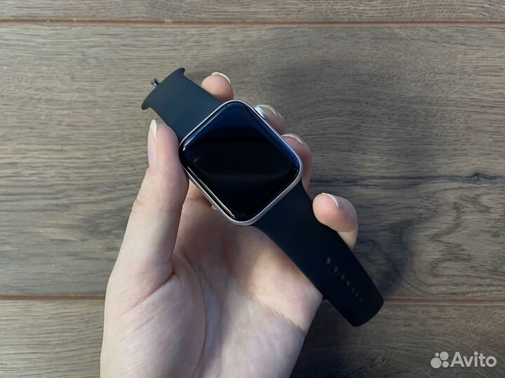 Apple Watch SE 44mm