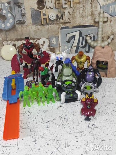 Набор Игрушек Бен 10/Марвел/Хот вилс/Трансформеры