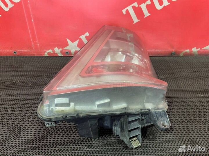 Фара левая Halogen + LED Volvo FH