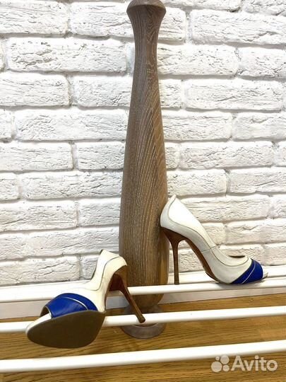 Женские туфли на каблуке замшевые Зара 39, 40