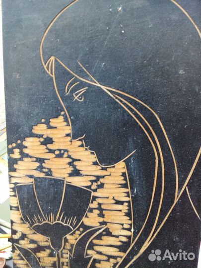 Панно из дерева